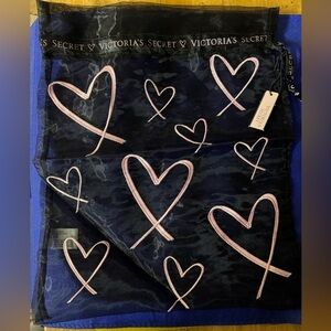 Victoria's Secret Black Mesh lingerie/socks bag w/ Iconic logo & Pink Hearts NWT
